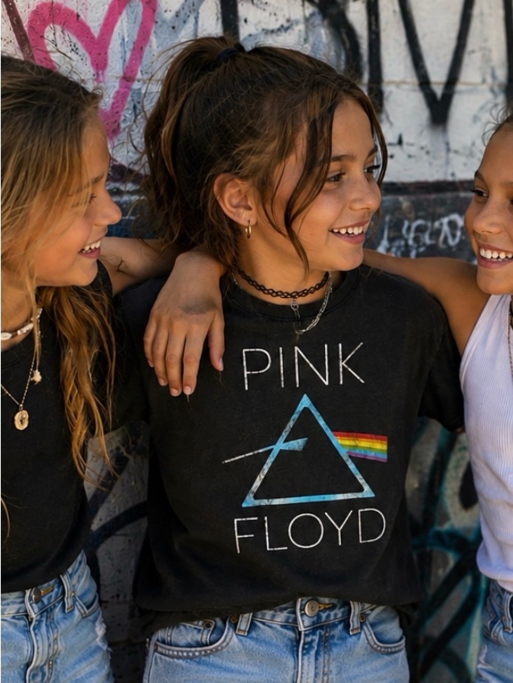 Pink Floyd - Distressed Kids size 8 Black Graphic Tee with Prism Logo - EUC